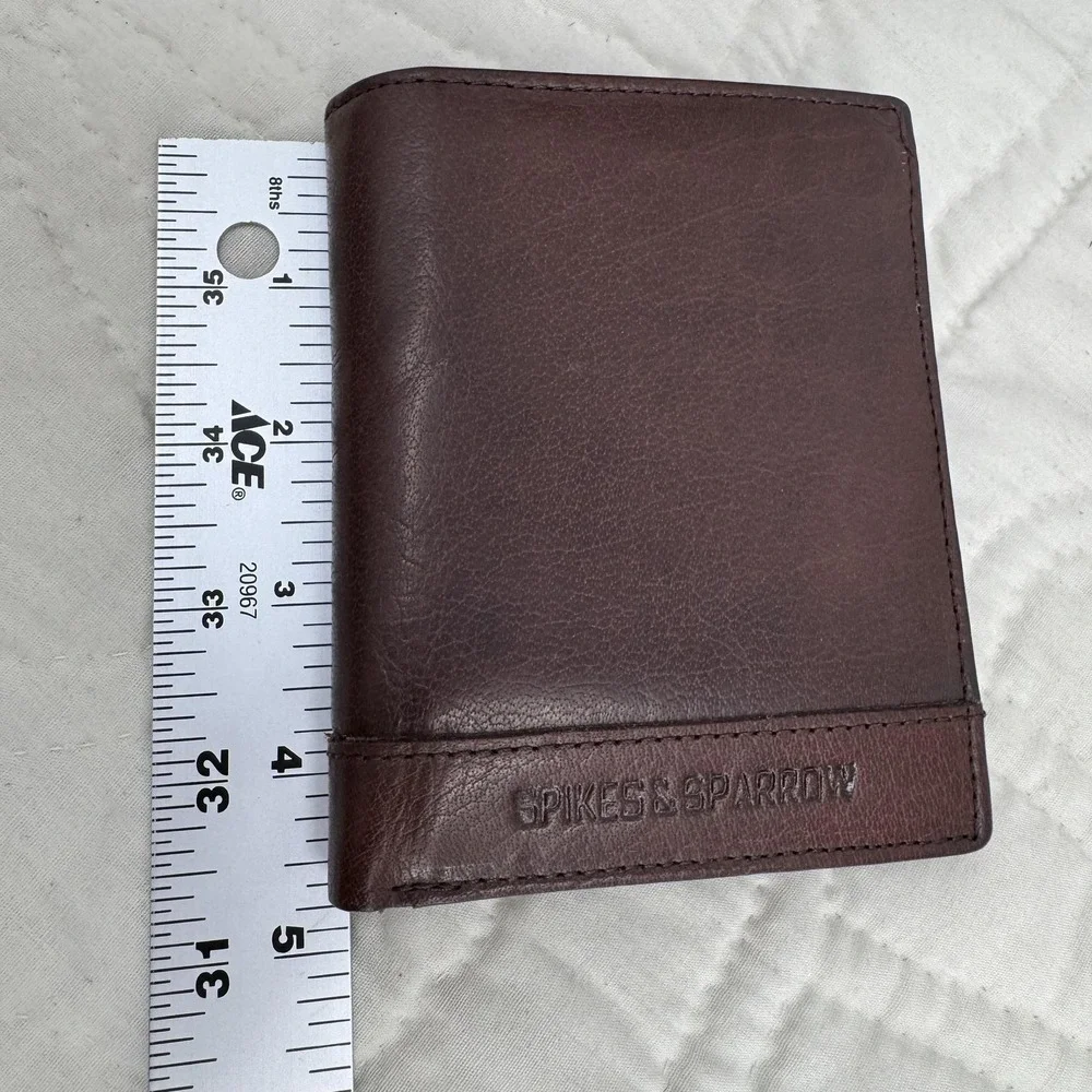 Spikes & Sparrow Mens Trifold Wallet OS Brown Leather RFID Rugged Classic
